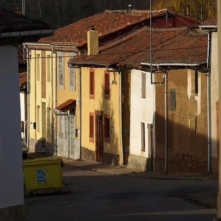 El Peralon De Leon Εξοχικό σπίτι La Aldea de la Valdoncina