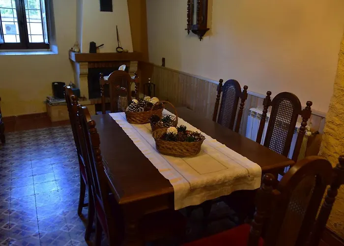 El Peralon De Leon 컨트리하우스 *